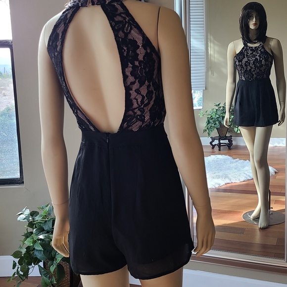 CLASSY BLACK LACE  ROMPER - Picture 1 of 9